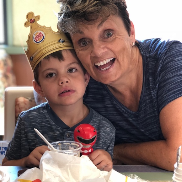 Meet your Posher, Cherri - Picture 1 of 1